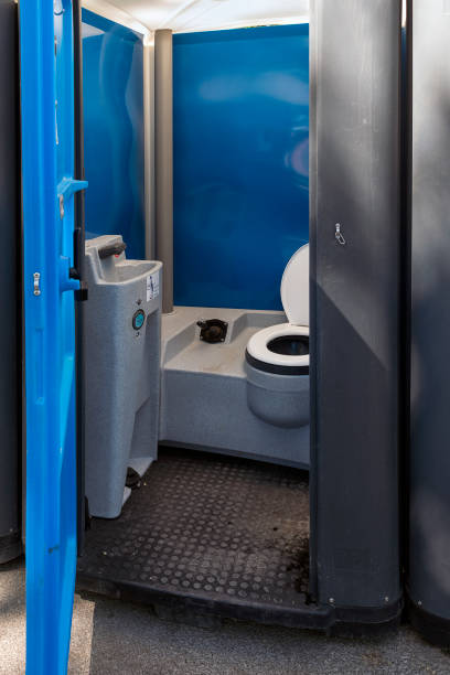 Best Portable toilet rental cost  in Fairfield Beach, OH